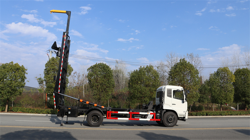 砂浆筒仓、水泥筒仓背罐车